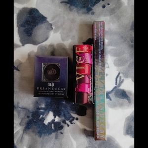 Urban decay makeup lot